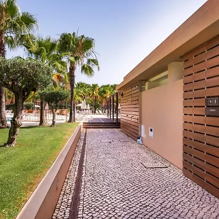 Salgados By Algarve Holidays דירה *